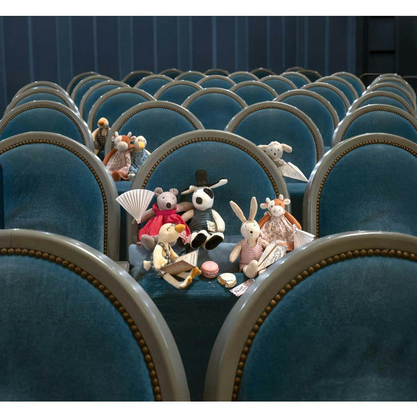 Nini the / Medium - The Big Family