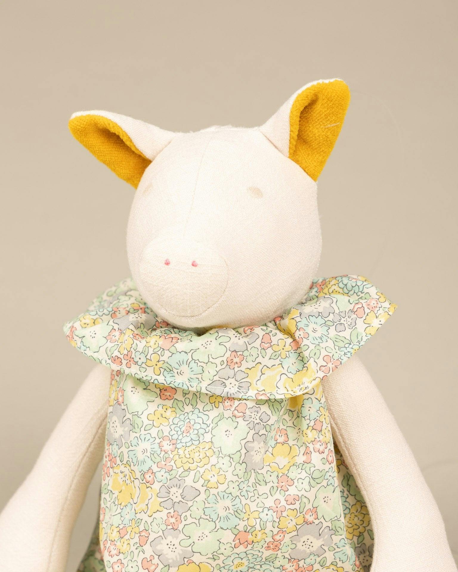 Pamplemousse Peluches Anémone the Pig