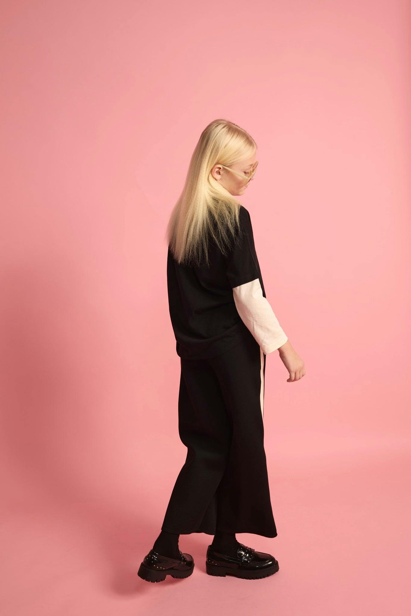Soft T-shirt Black & Cream