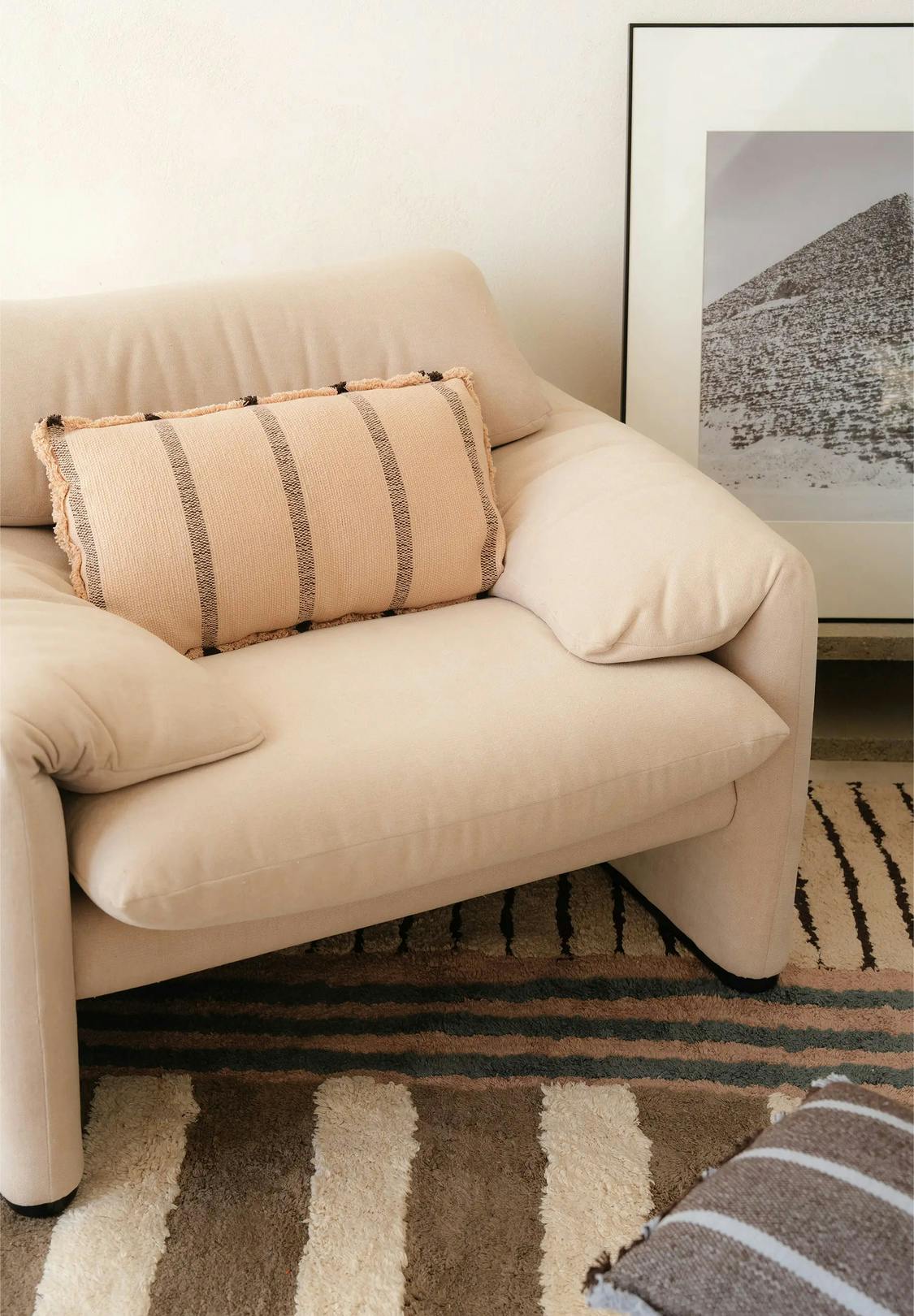 Rectangular Cushion Lines