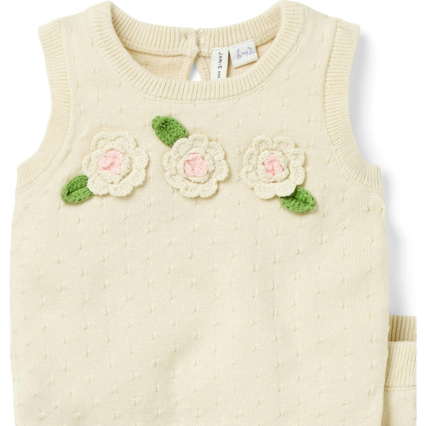 The Crochet Flower Matching Baby Set, Khaki