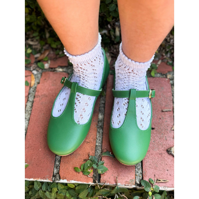 T-Strap in Grass Green