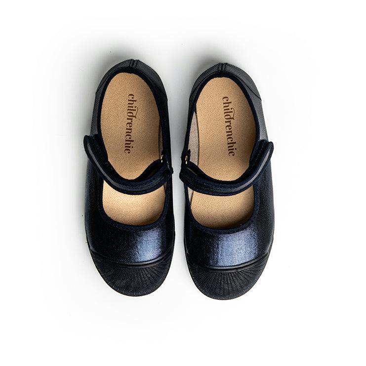 Mika Navy
