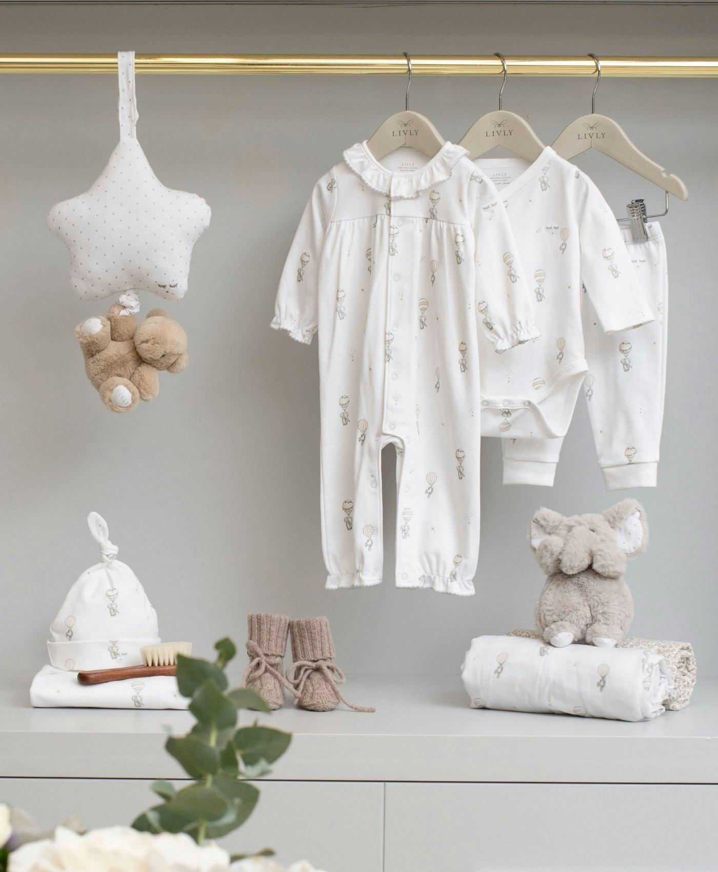 Flying Elephants Gia Footie
