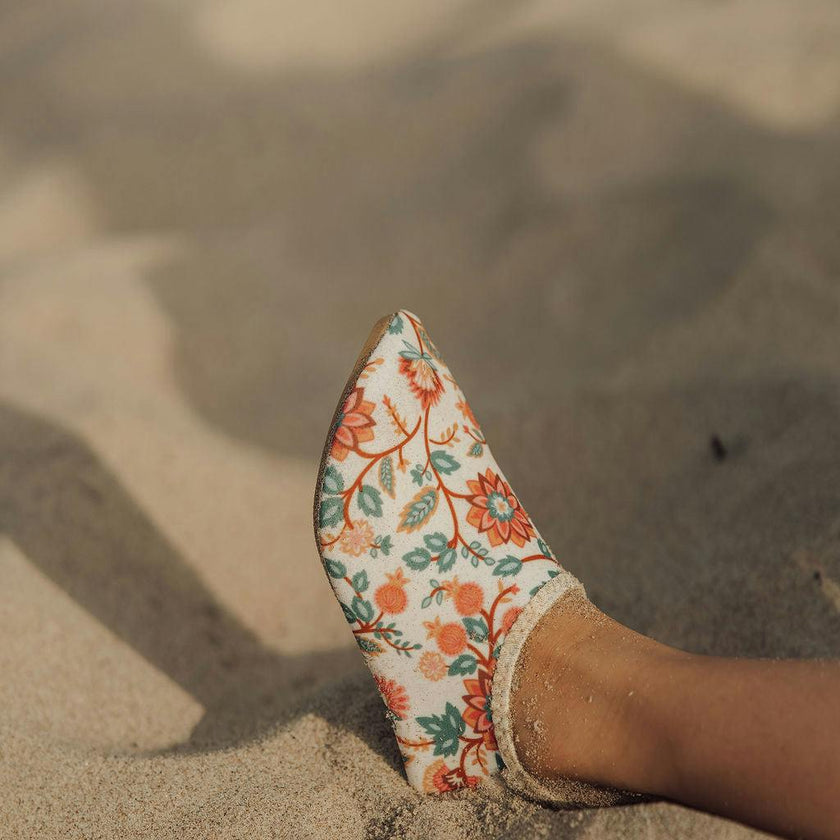Swim Shoes - In Bloom