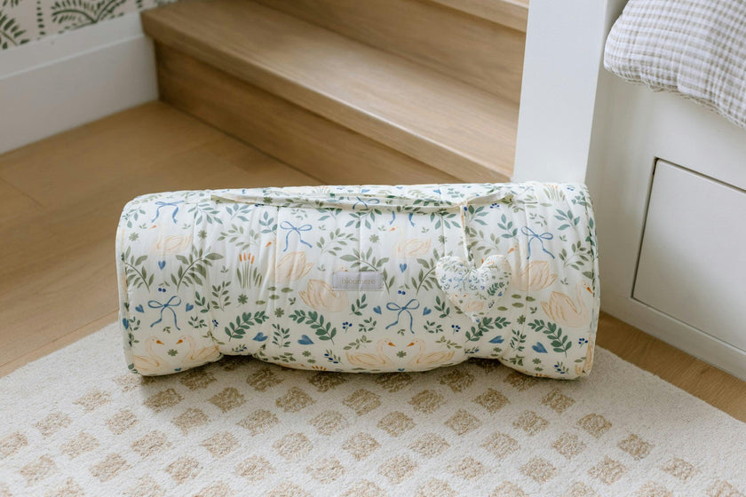 Organic Nap Mat (Swan)
