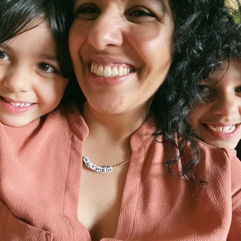 MOTHER NECKLACE