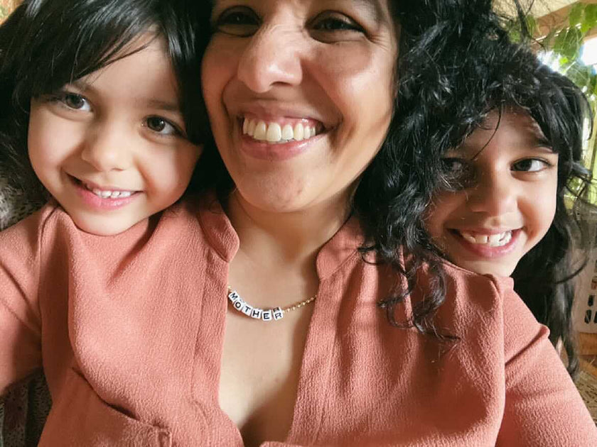 MOTHER NECKLACE