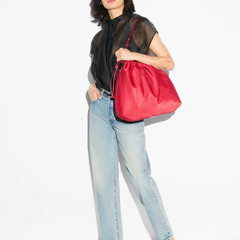 Apple Waverly Shoulder