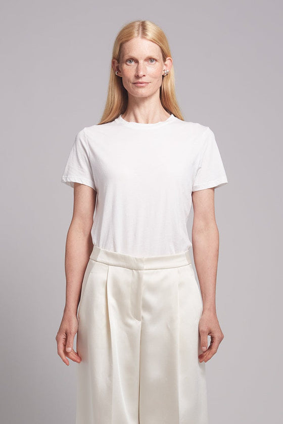 LARA CREW T-SHIRT | WHITE