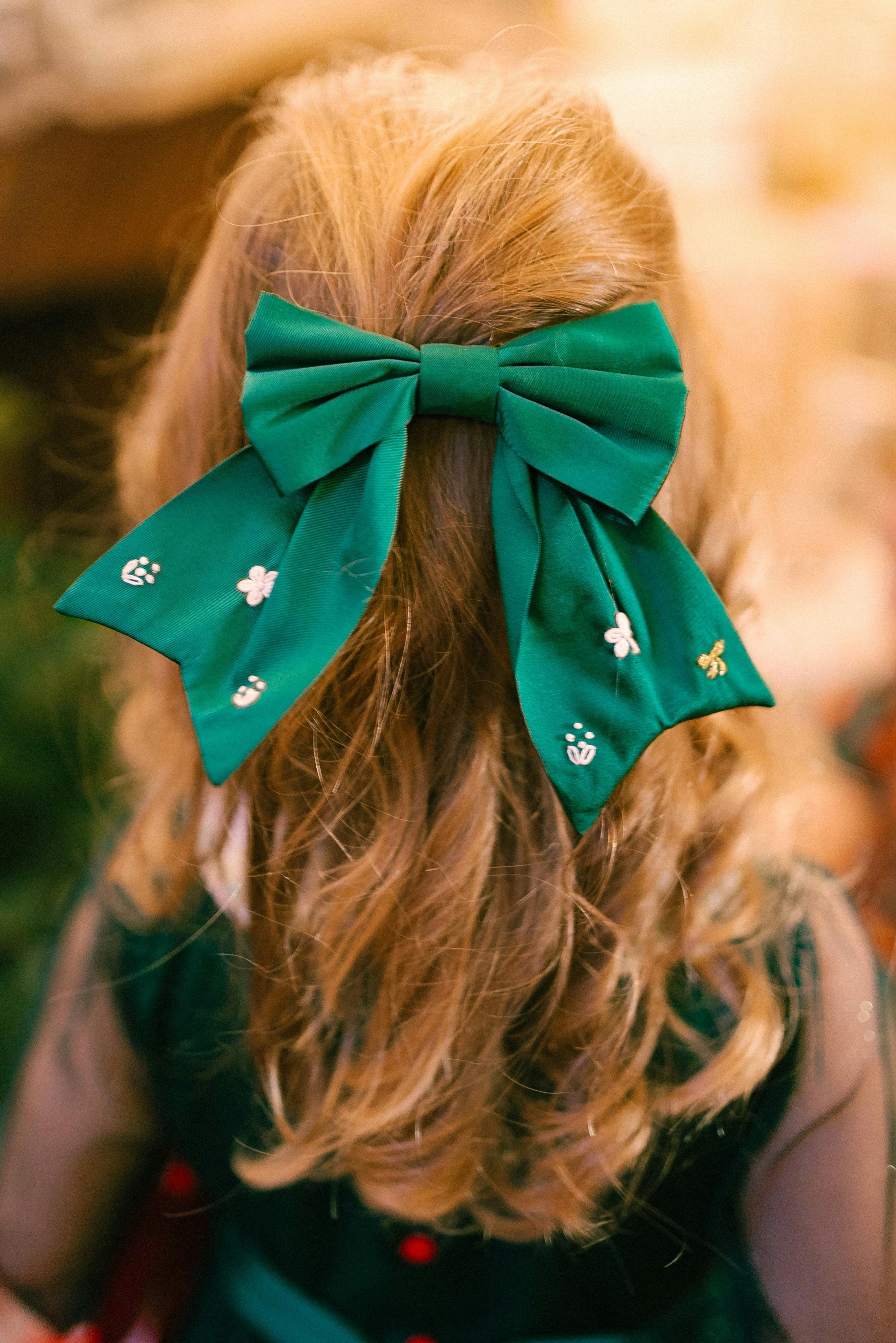 AURELIA GREEN HAIR BOW