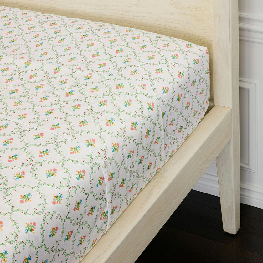 The Fitted Sheet - Pastel Trellis