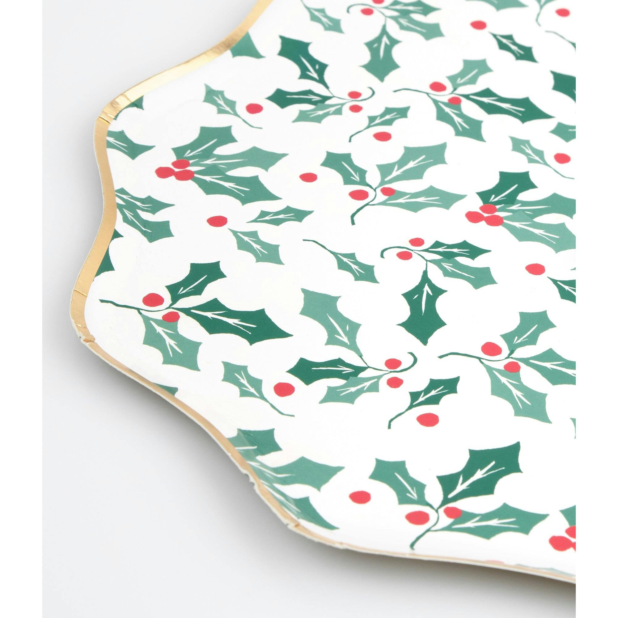 Holly Pattern Dinner Plates