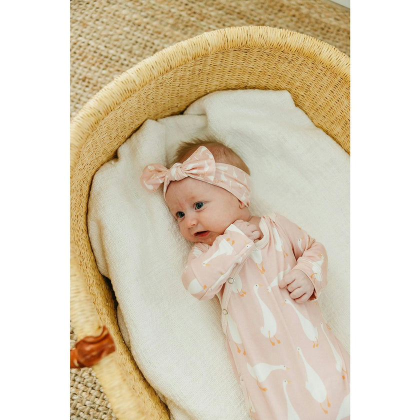 Goosie Newborn Knotted Gown