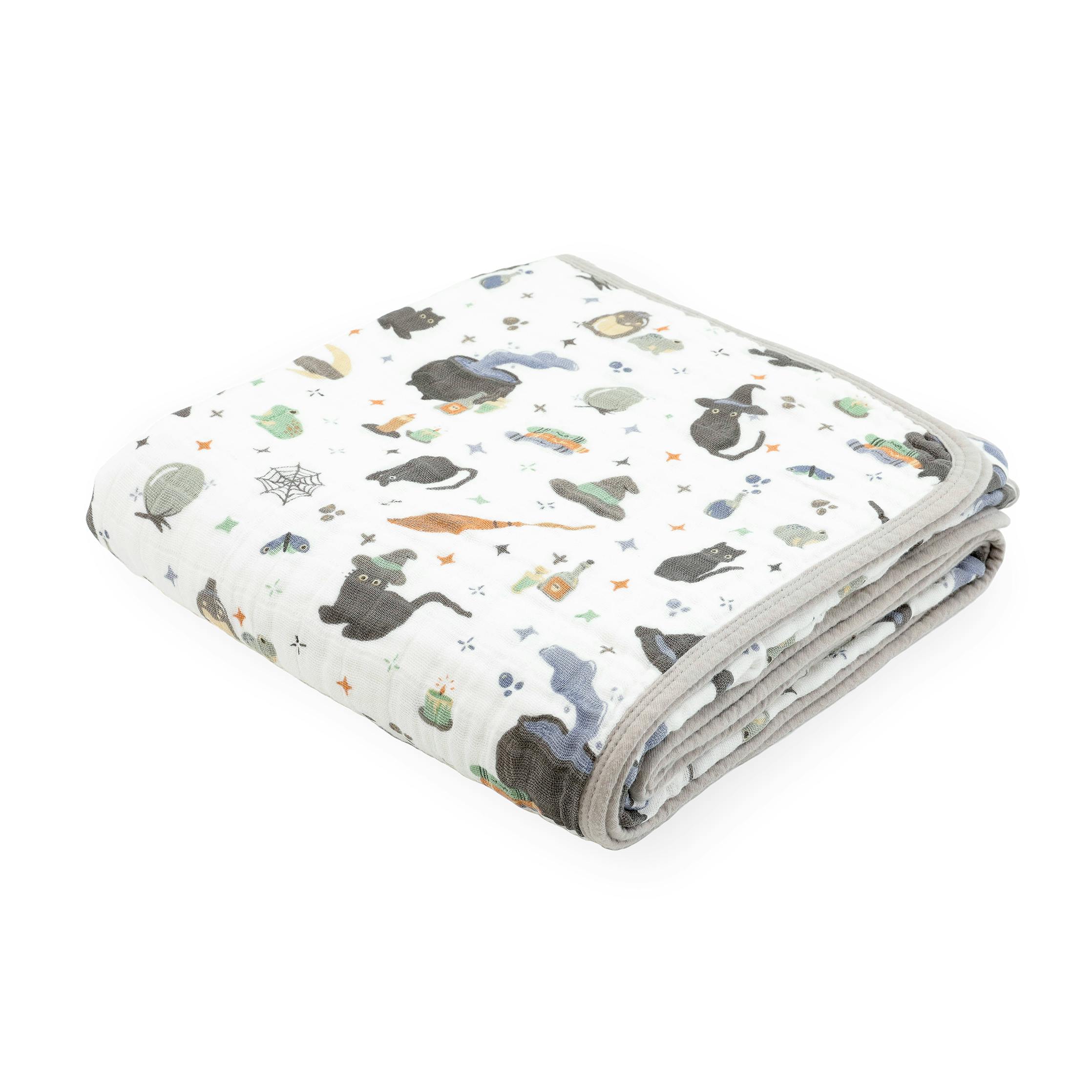 Original Cotton Muslin Quilt - Cats and Cauldrons