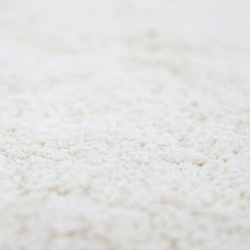 Perla Hand-Tufted Crochet Lace Trim Round Rug