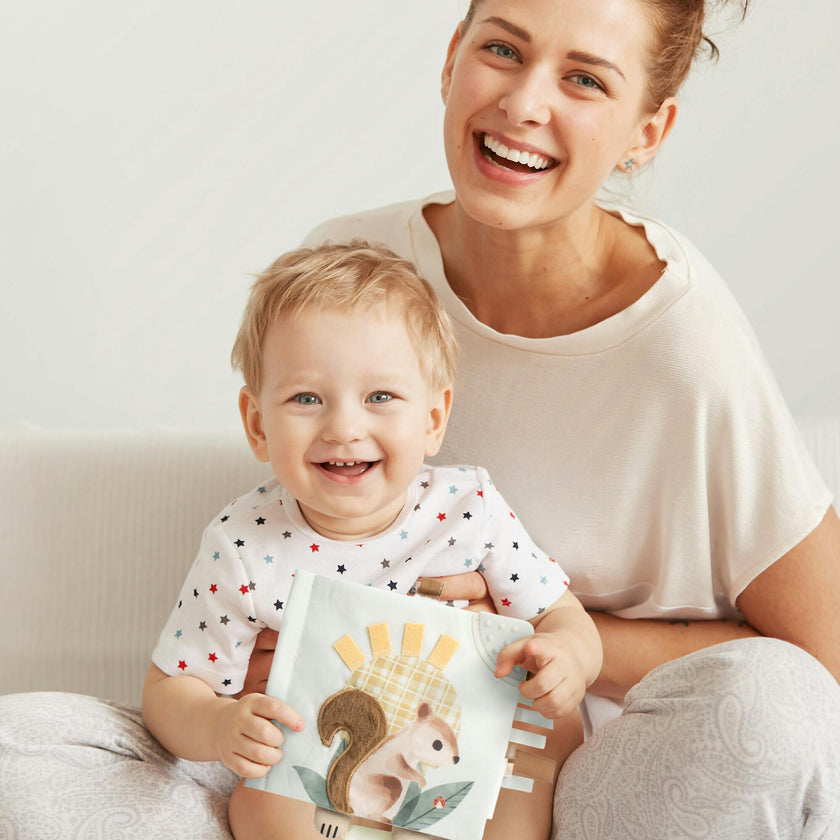 Soft Baby Book with Touch and Feel Pages - Sensory Book for Babies 0-6 Months with Textured Animals, Mirror & Crinkle Paper - Perfect for Baby Showers
