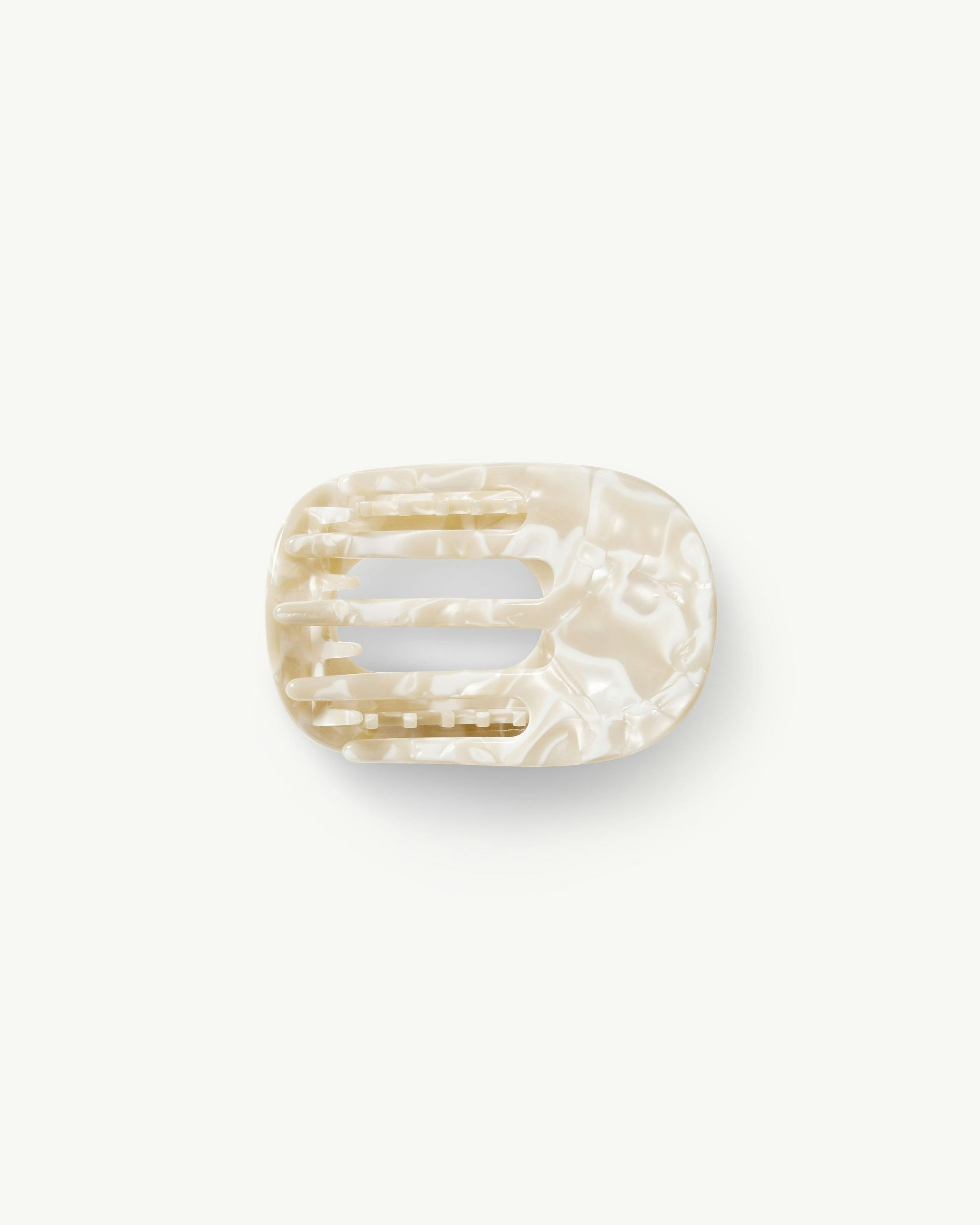 Yoga Claw in Ivory