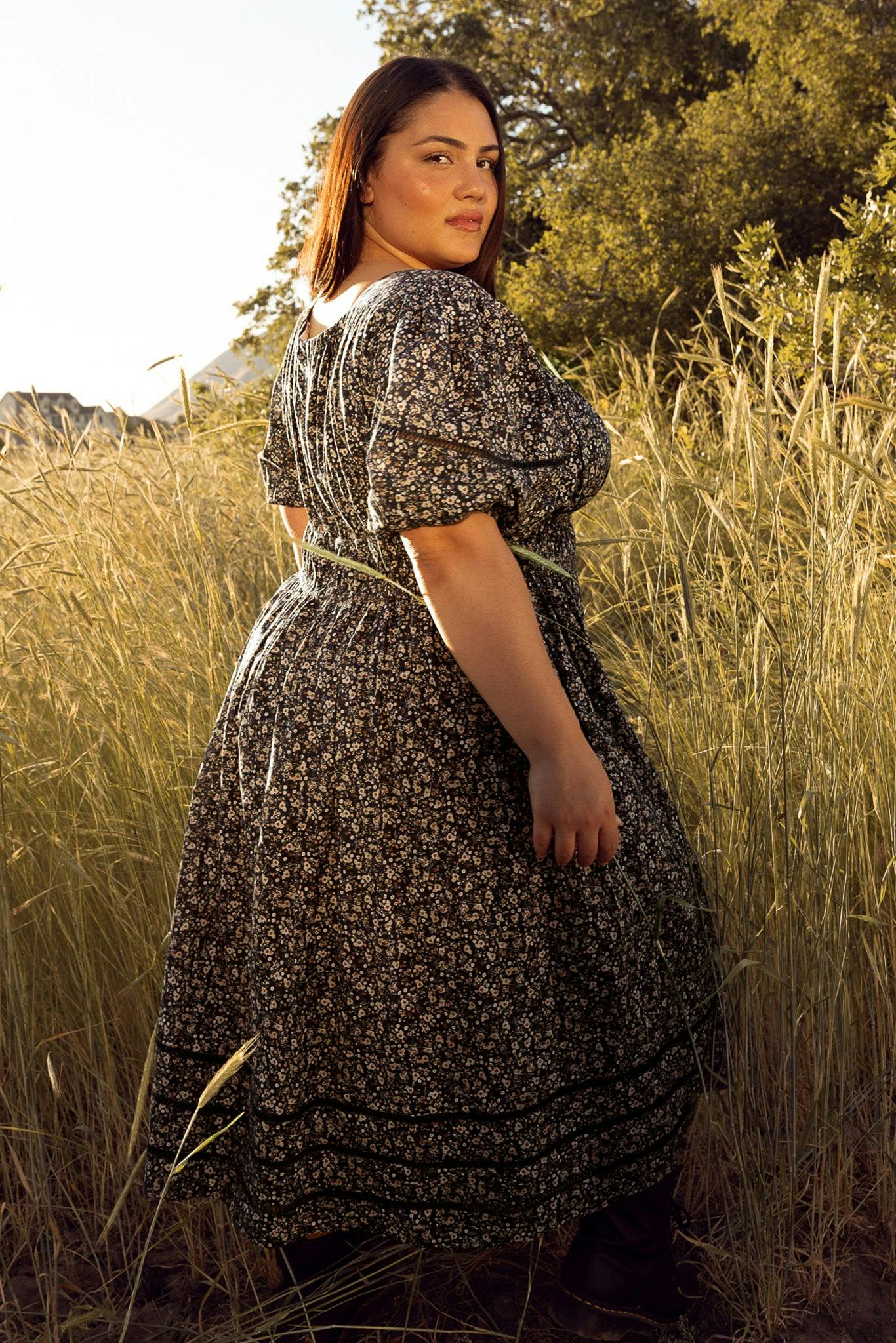 Brooklyn Dress in Navy Dainty Floral