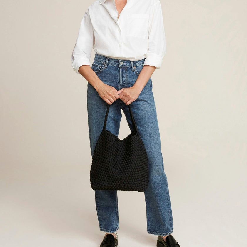 Nomad Medium Hobo | Onyx