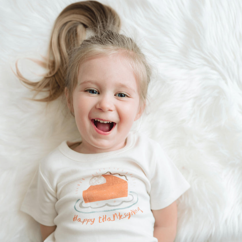 graphic tee | thanksgiving pie