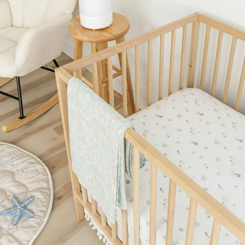 Cove Sea Life Cotton Fitted Crib Sheet