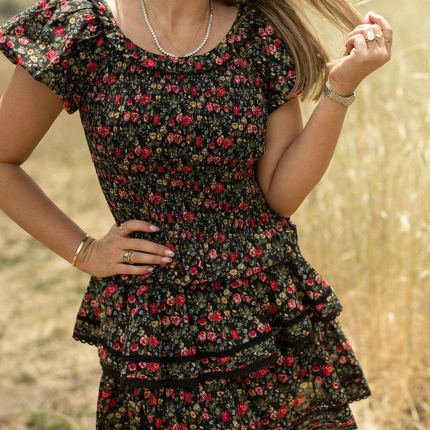Annalise Top in Obsidian Vintage Poppies