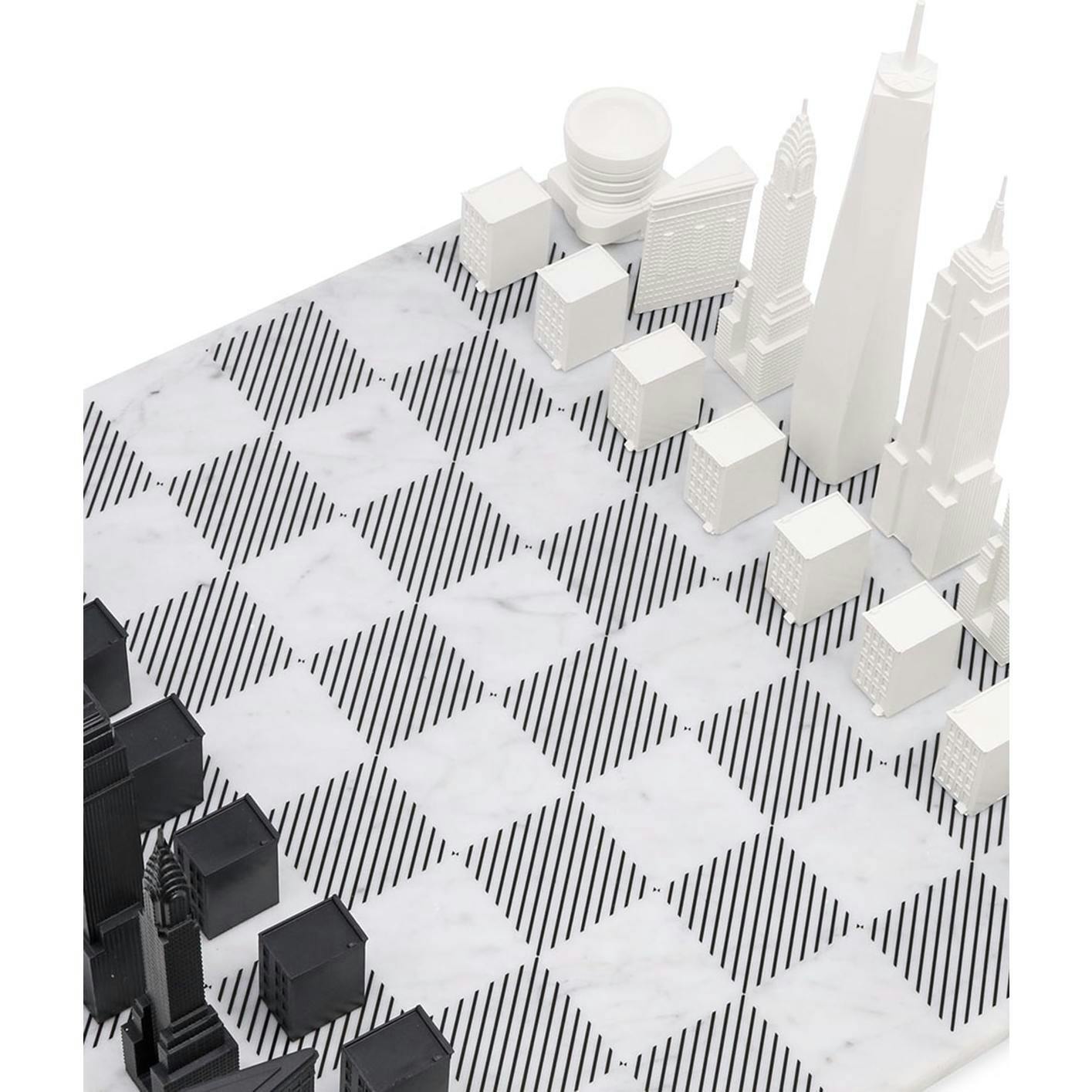 Chess Set Acrylic NEW YORK with Marble Hatch Board