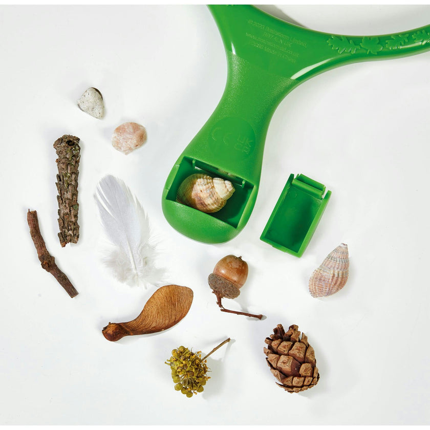 Outdoor Adventure: Nature Explorer