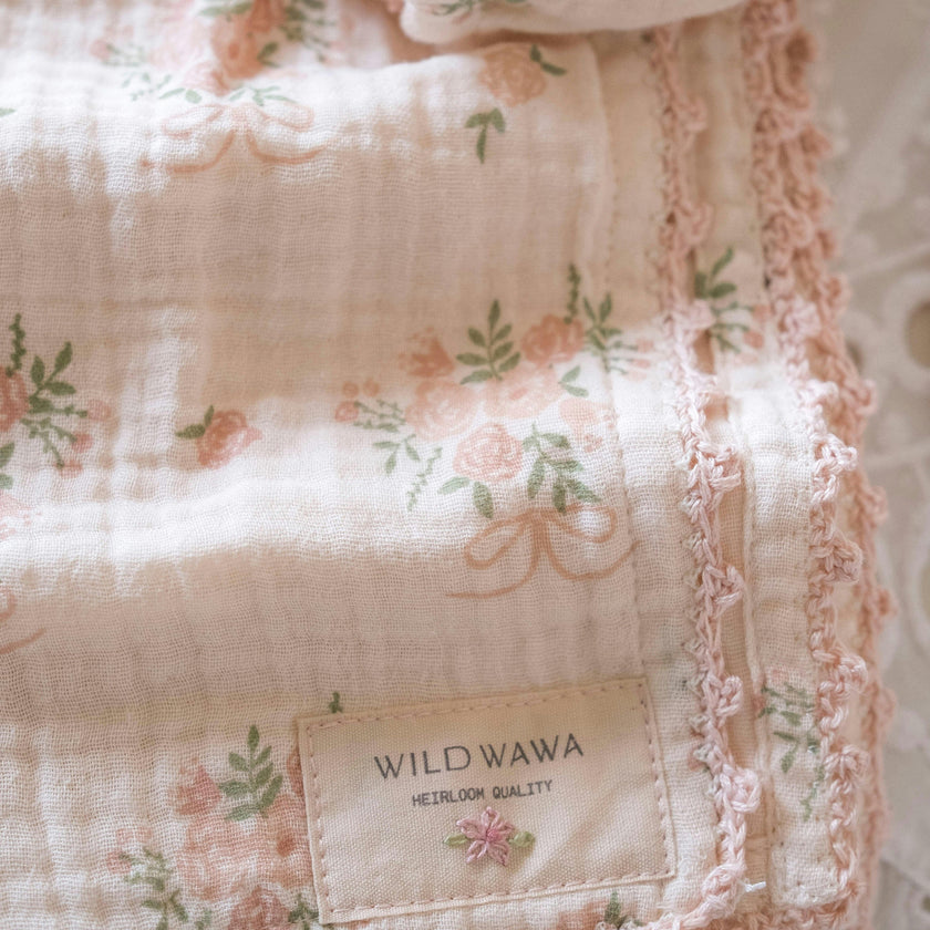 Crochet Trim Swaddle
