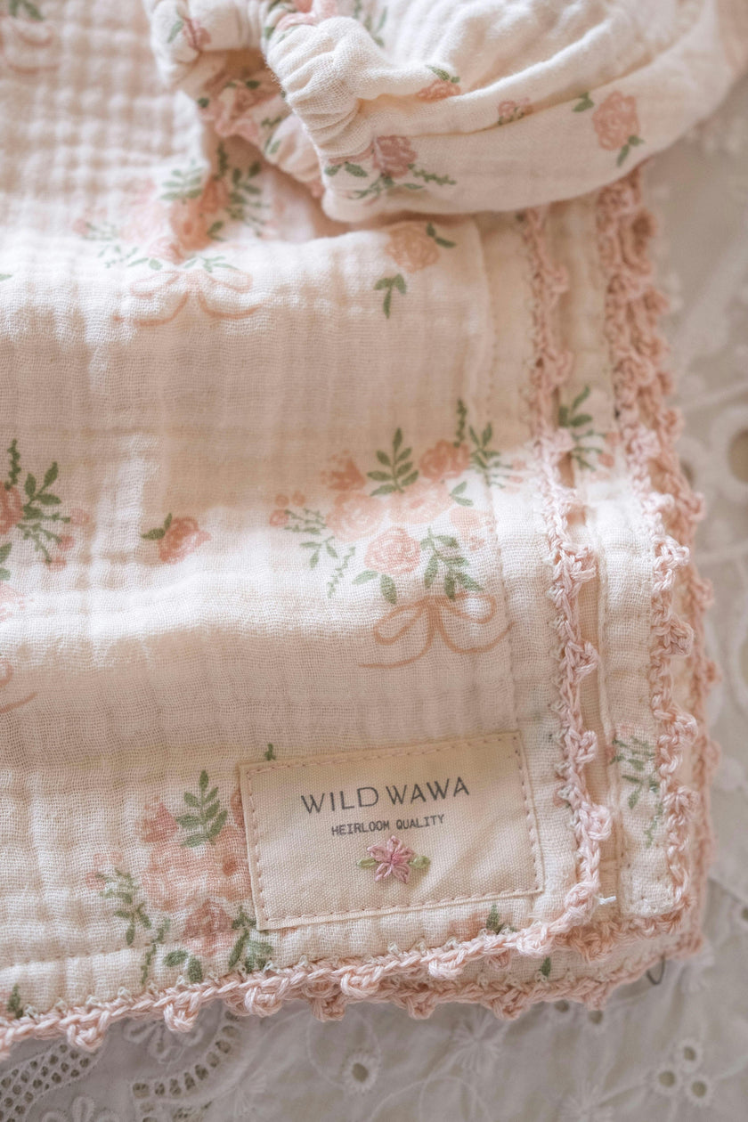 Crochet Trim Swaddle
