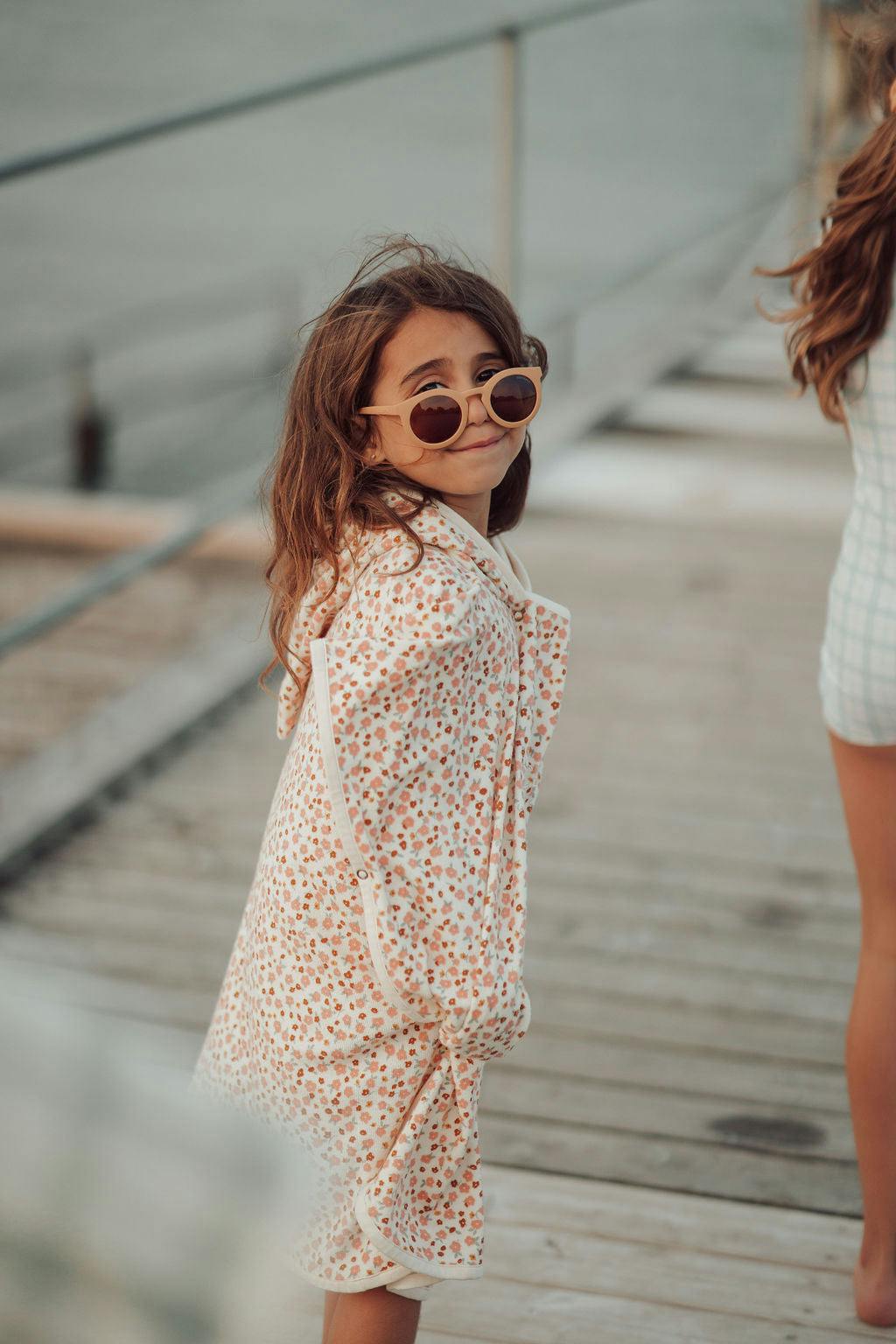 Classic | Sustainable Sunglasses | Plant-Based Bendable Polarized - Child | 3-8 Y | Buckwheat