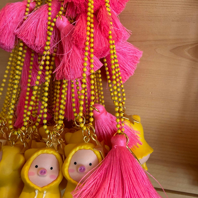 PUDDLE  PIGGY NECKLACE