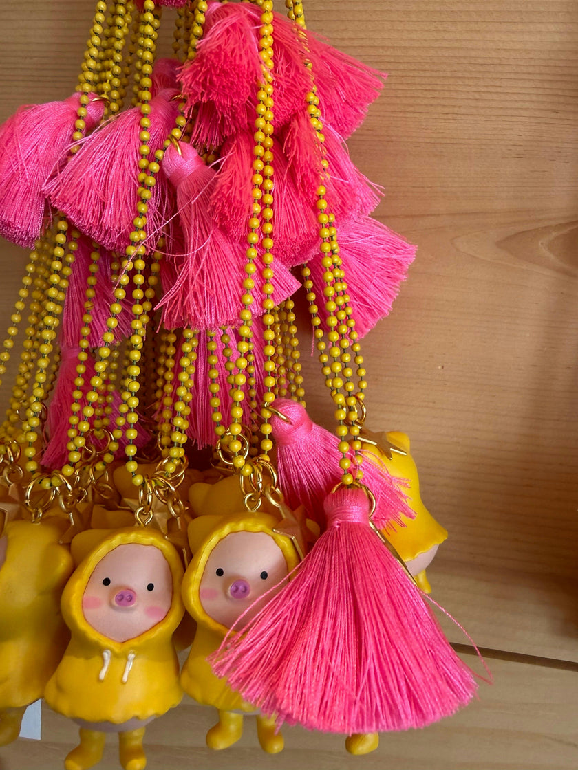 PUDDLE  PIGGY NECKLACE