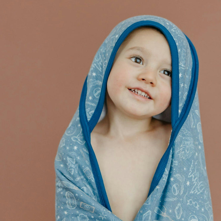 Premium Big Kid Hooded Towel - Hogwarts