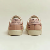 VEJA X Konges Sløjd Small Volley - Cherry Petale