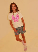 Pinky Big Bow T-shirt
