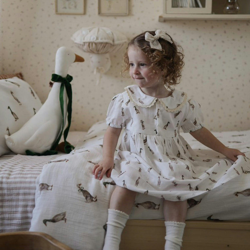 Duck dress