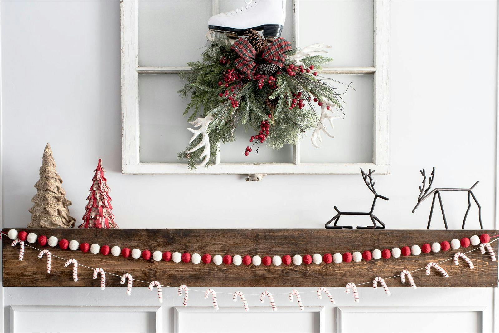 White & Red Ball Felt Garland