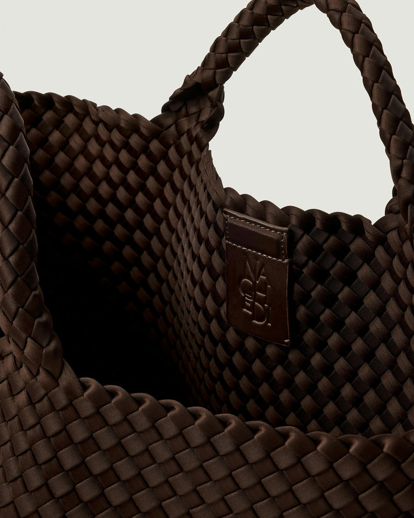 St. Barths Medium Tote Beads | Chocolate
