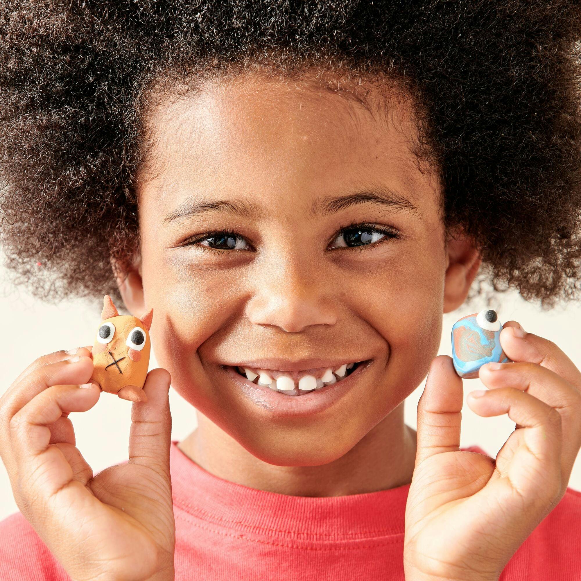 Creatibles Standard Air Dry Clay Kit - Set of 12 Colors
