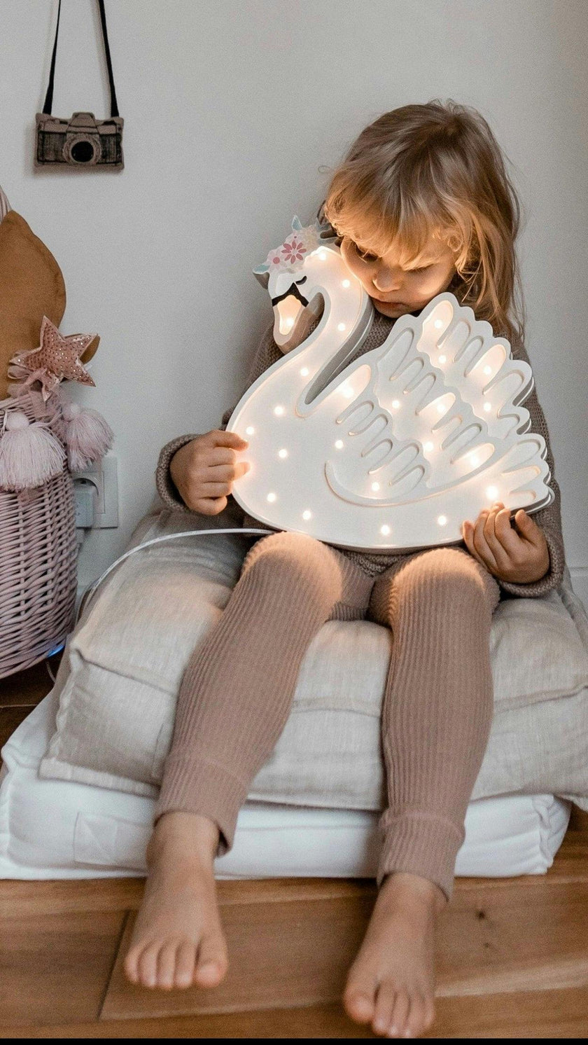 Little Lights Swan Lamp
