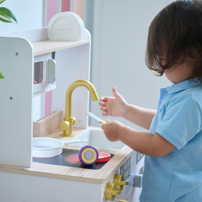 Teamson Kids Little Chef Lake Tahoe Wooden Play Kitchen - Washer & Mini Garden