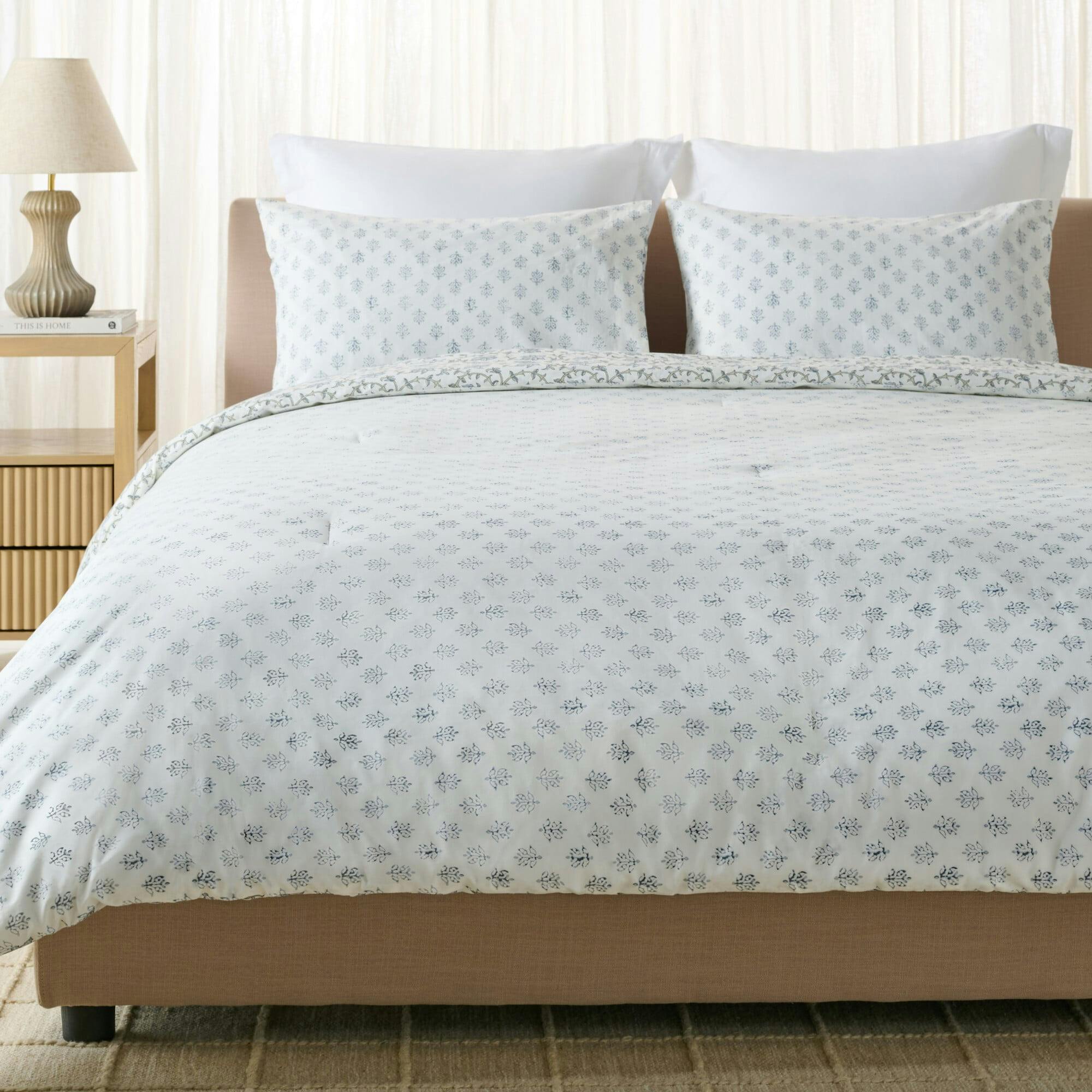 Floral Reversible Comforter Set, Blue