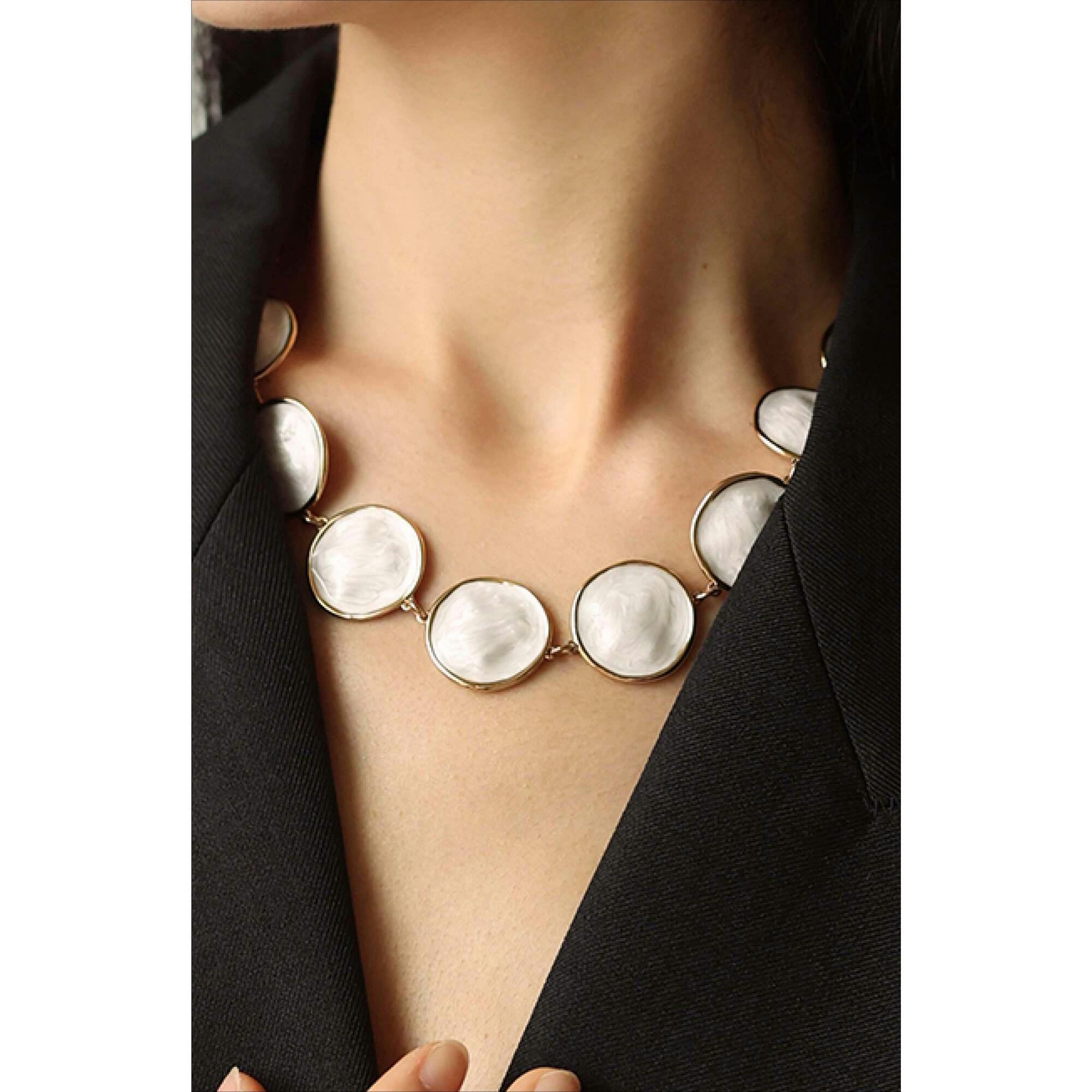 Enamel Ripple Necklace