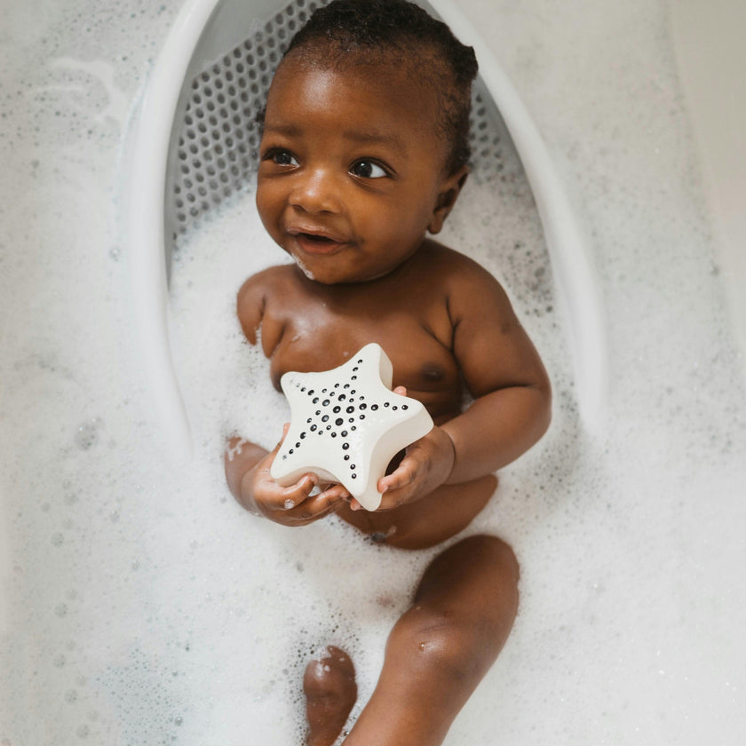 NATURAL RUBBER SENSORY BATH TOYS 3-PACK - Suitable from birth