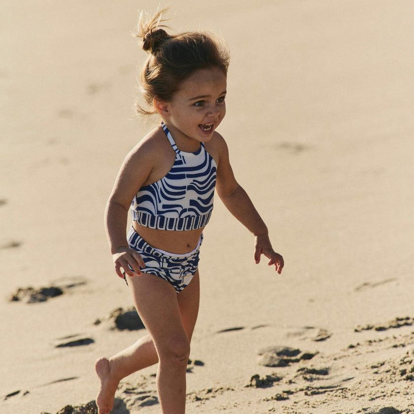 Little Lainey Set in Revel In Retro