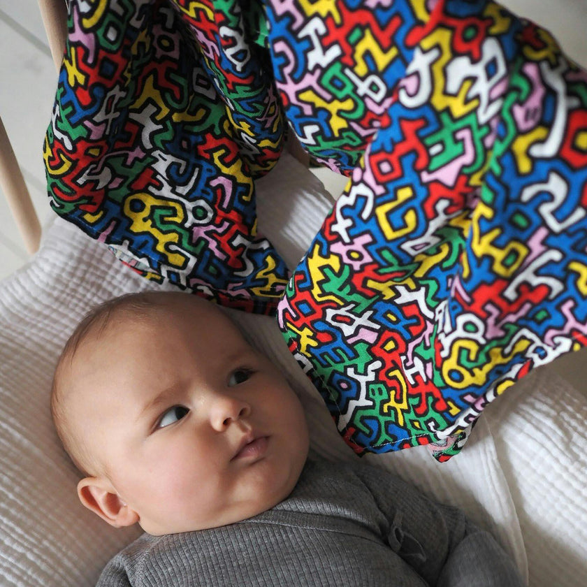 ETTA LOVES x KEITH HARING 2-PACK MUSLIN SQUARES - for 0 to 4 months & 5+ month old babies