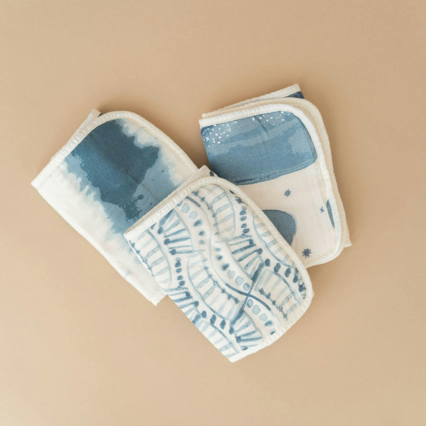 Caspian Whale Cotton Burp Cloth (Set of 3)