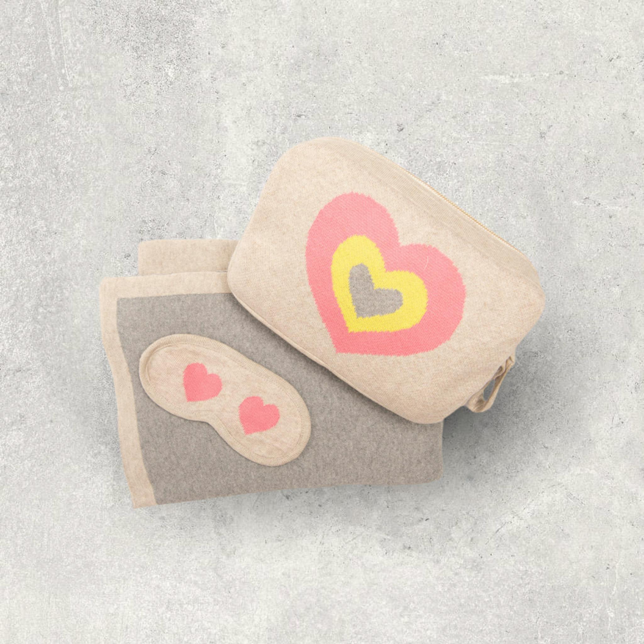 Crazy Hearts Blanket Travel Set